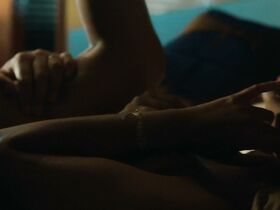 Мина Фарид секси, Захия Дехар голая – Мое прекрасное лето с Софи (2019) #22