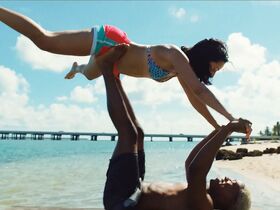 Алекса Деми секси – Волны (2019)