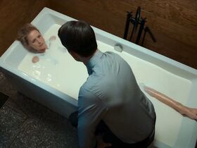 Сюннёве Макоди Лунд голая – Рагнарёк s01e04 (2020)