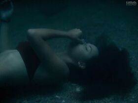 Зеа Дюпрез голая – Метеориты (2018) #2