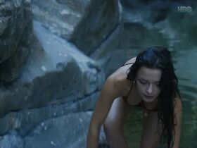 Зеа Дюпрез голая – Метеориты (2018) #3