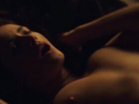 Милли Брэйди голая – Последнее королевство s04e01 (2015)