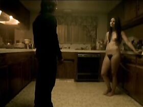 Уитни Эйбл голая, Дайан Гэта голая – Чёрная дыра (2010) #5