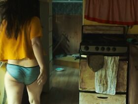 Оги Дьюк голая, Эмили Дир секси – Горящий Кентукки (2019) #3