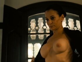 Адриана Машалино голая – Суперкласико (2012) #2