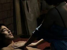 Ким Хе-су секси – Красные башмачки (2005) #6