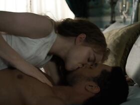 Фиби Дайневор секси – Бриджертоны s01e08 (2020) #3