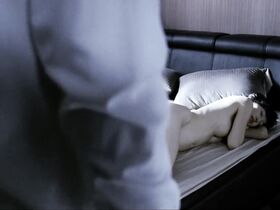 Так Сон-ын секси, Ли Эль голая – Жёлтое море (2014) #17