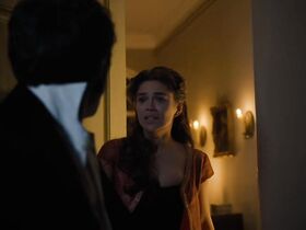 Сабрина Бартлетт секси – Бриджертоны s01e04 (2020) #1