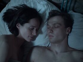 Ольга Лерман секси – Калашников (2020) #3