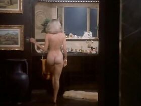 Симона Гриффет голая – Горячая цель (1985) #15