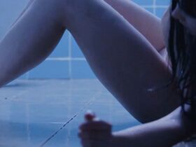 Ясмина Поляк голая – Лето любви (2014) #5
