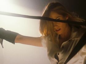 Сиенна Гиллори секси – Большой взрыв (2010) #2