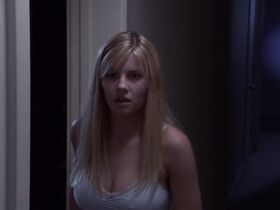 Элиша Катберт секси, Иди Фалько голая – Душа тишины (2005) #4