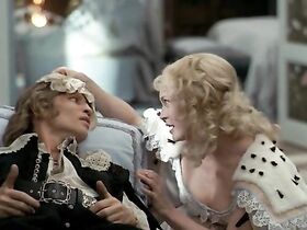 Фэй Данауэй секси – Четыре мушкетера (1974) #1