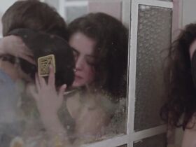 Флор Едуарда Гуррола секси – The Pleasure is Mine (2015) #5