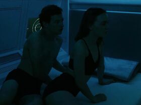 Лили-Роуз Депп секси – Поколение Вояджер (2021) #9