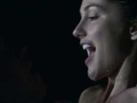 Минка Келли голая – Папа: Хемингуэй на Кубе (2015) #10