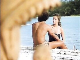 Марен Дженсен голая – Ловец акул с острова Бора-Бора (1981) #6