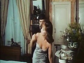 Джина Лоллобриджида секси – Прекрасный ноябрь (1969) #4