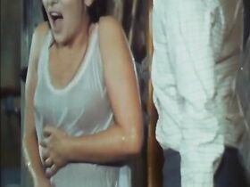 Джина Лоллобриджида секси – Прекрасный ноябрь (1969) #8