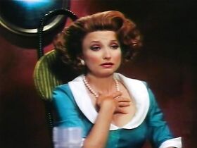 Нэнси Метте секси – Знакомьтесь: Пустоголовые (1989) #5