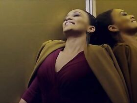 Перл Туси секси – В погоне за чувствами (2017) #2