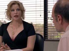 Анна Ганн секси – Во все тяжкие s04e09 (2011) #6