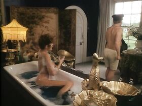 Фиона Ричмонд голая – Let's Get Laid (1978) #27