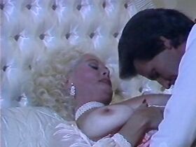 Хельга Свен голая – За пределами табу (1984) #6