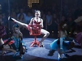 Клаудия Джерини секси – Как красиво заниматься любовью (2012) #4