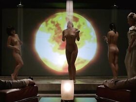 Катрина Балф секси, Кэйтлин О’Коннор голая, Ацуко Окацука голая – The Wolf (2012)