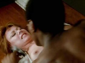 Энн Хейвуд голая – Удачи, Мисс Викофф! (1979) #3