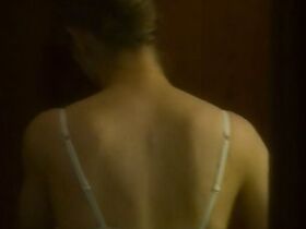 Лу де Лааж голая – Белоснежка. Сказка для взрослых (2019) #2