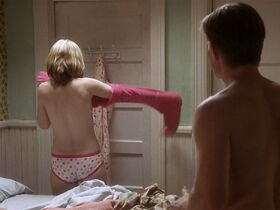 Джулия Стайлз секси – Счастливчик Эдмонд (2005) #6