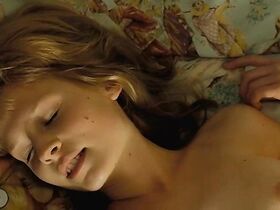 Клеманс Поэзи голая – Лето Ольги (2002) #10