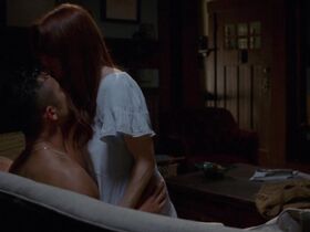 Джулианна Мур секси – Страсти Дон Жуана (2013)