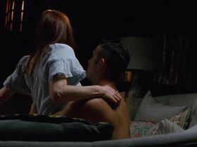 Джулианна Мур секси – Страсти Дон Жуана (2013) #3