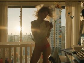 Хустина Бустос секси – Безумно (2016)