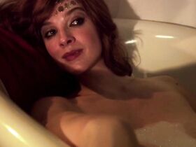 Вица Керекеш голая – Vystrel navyse (2011) #6