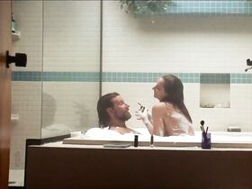 Леди Гага голая – Звезда родилась (2018) #6