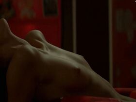 Луиз Бургуэн голая – Девушка из Монако (2008)