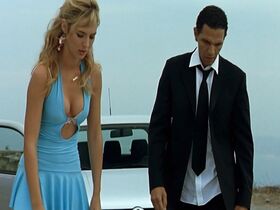 Луиз Бургуэн голая – Девушка из Монако (2008) #7