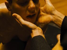 Салли Хармсен голая – Бегущий по лезвию 2049 (2017) #3