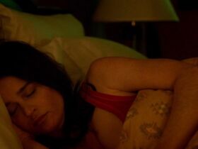 Робин Танни голая – Зеркало (2018) #2