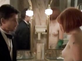 Эльза Зильберштейн голая – Требуется корректное поведение (1997)