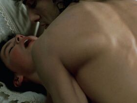 Дельфин Зенту голая – Фаринелли-кастрат (1994) #6