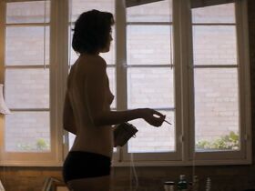 Мэри Элизабет Уинстэд голая – Все о Нине (2018) #7