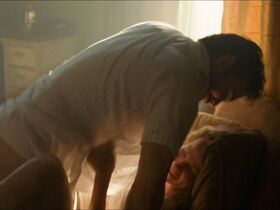 Лили Тейлор голая – Фактотум (2005) #2