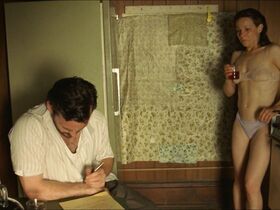 Лили Тейлор голая – Фактотум (2005) #5